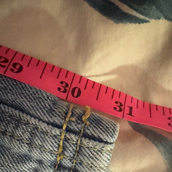 Princess Polly Women’s Low Rise Cargo Side Pocket Straight Jeans​ - Picture 12 of 12